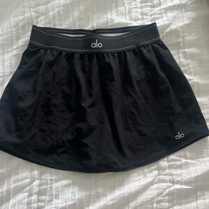ALO Yoga Black Women's Skirt